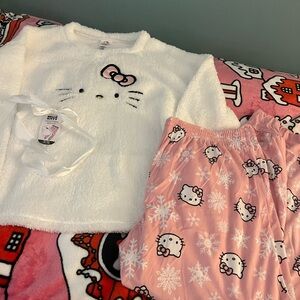 Hello kitty pajama set xl NWT